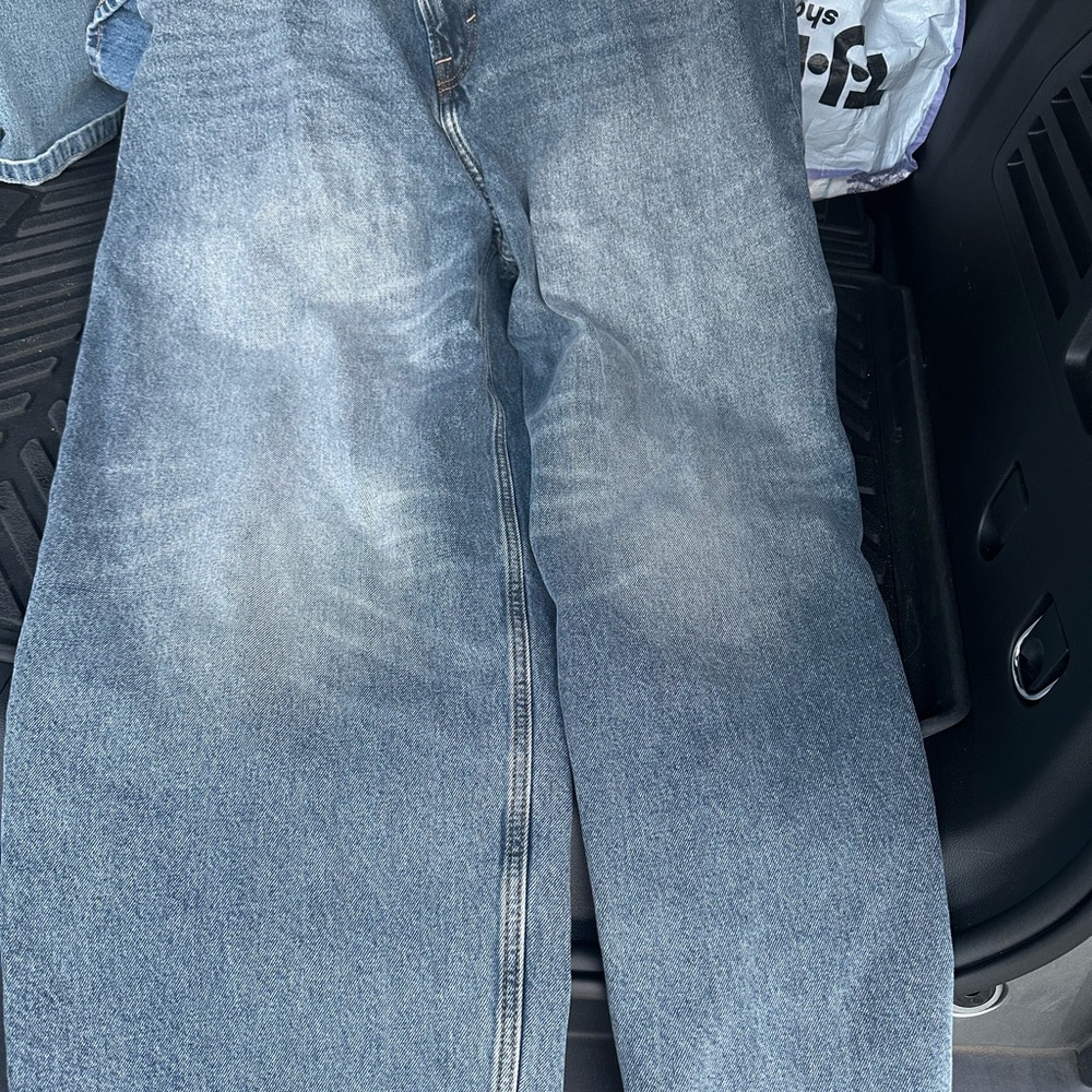 Men's Light Blue Washed Jeans - Classic Denim